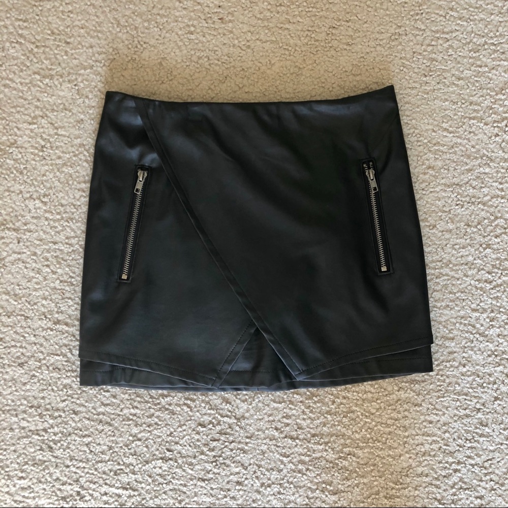 Black faux leather mini skirt